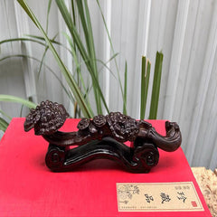 Agarwood "Ruyi Lingzhi" Sculpture