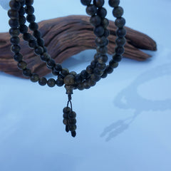 Agarwood bead necklace