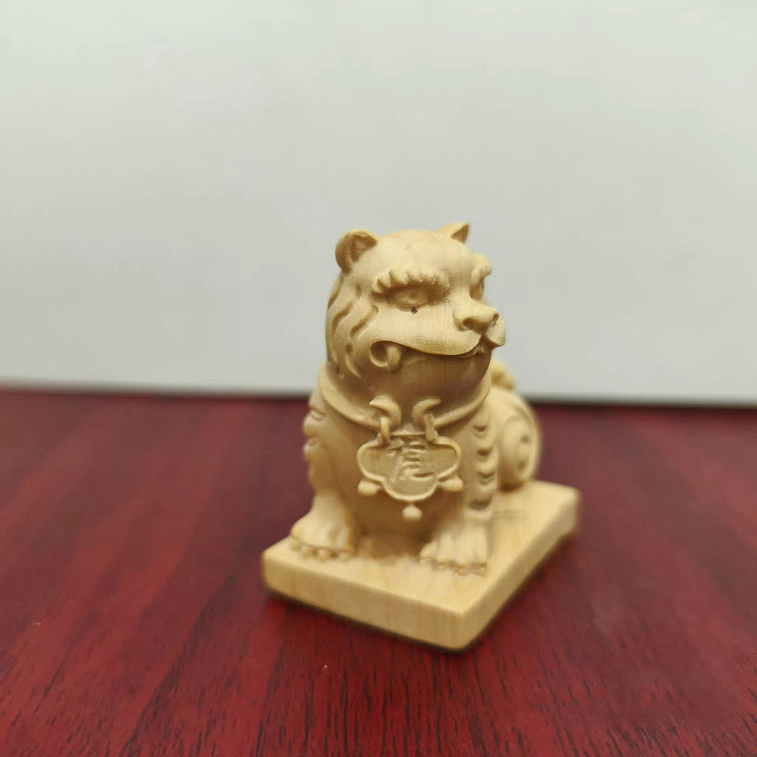 Boxwood "Tiger Lord" Sculpture