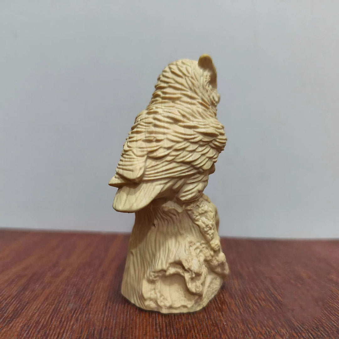 Boxwood Owl Sculpture